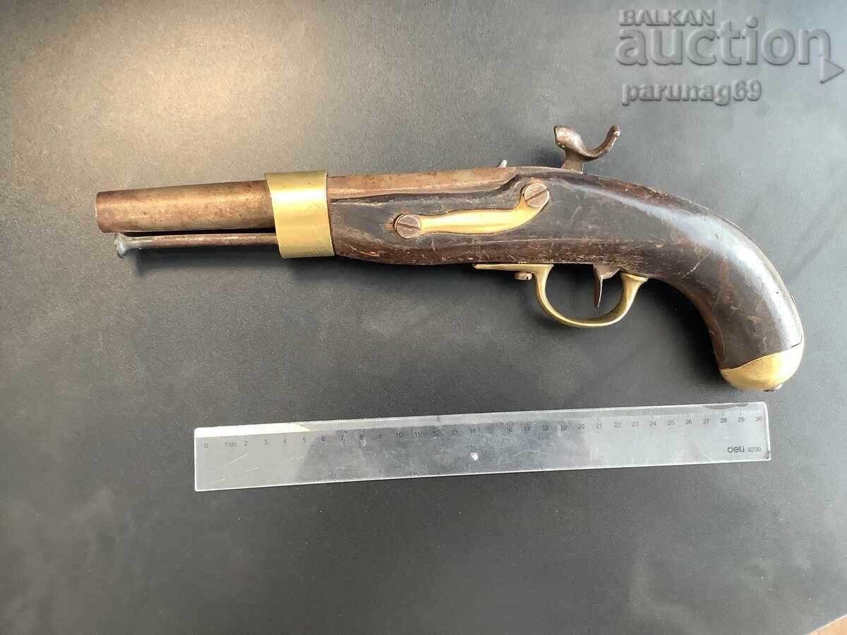 Капсулен пистолет от 19 век с цена € 240.00 | 469.40 лв.