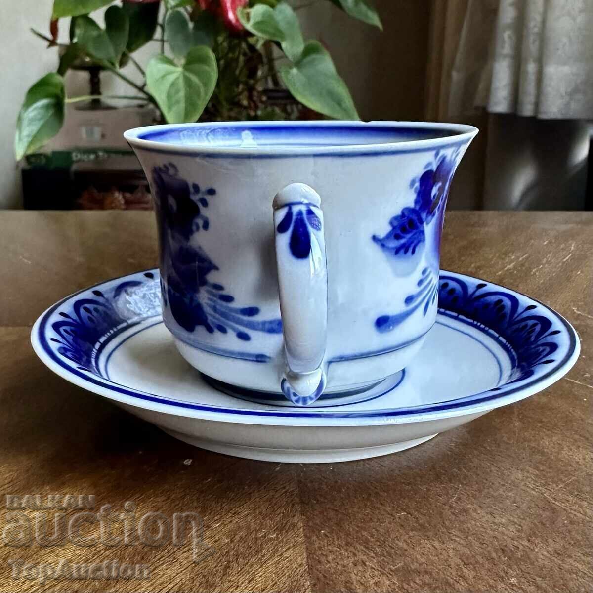 Hand-painted cup and saucer "GZHEL" (Russia) - for export with price € 10.00 | 19.56 BGN