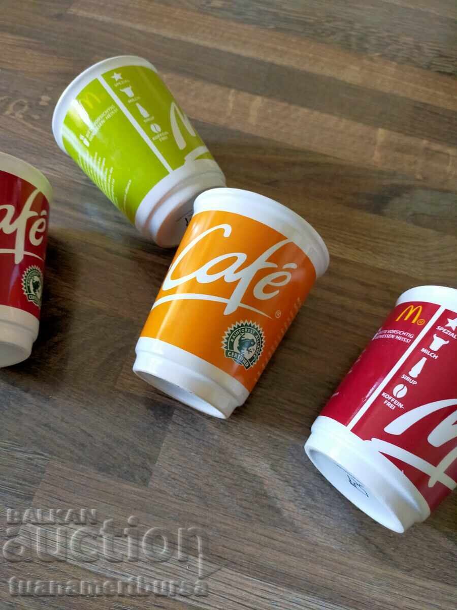 Доставка на чаша за събиране на дарения на McDonald's Доставка на чаша за събиране на дарения на McDonald's