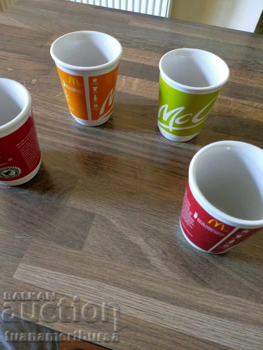 чаша за събиране на дарения на McDonald's чаша за събиране на дарения на McDonald's