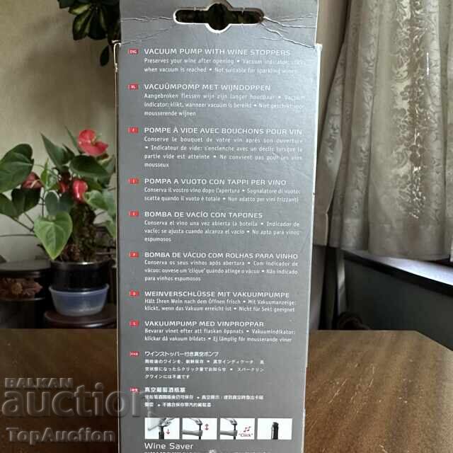 Вакуум помпа / тирбушон за вино Vacu Vin Wine Saver с 2 тапи с цена € 8.00 | 15.65 лв.