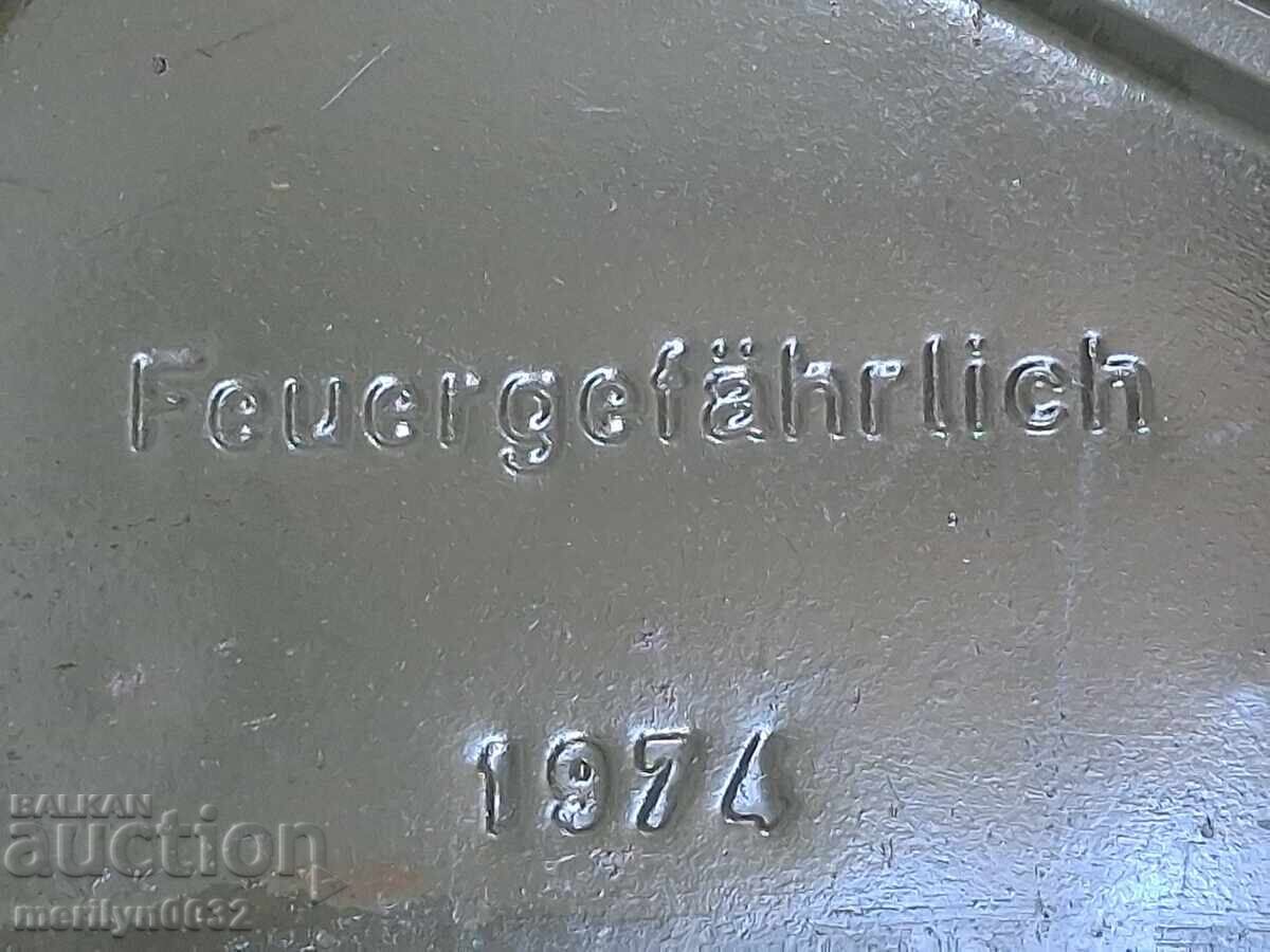 Доставка на Немска военна туба 20 литра за гориво ГДР 1974год реален соц
