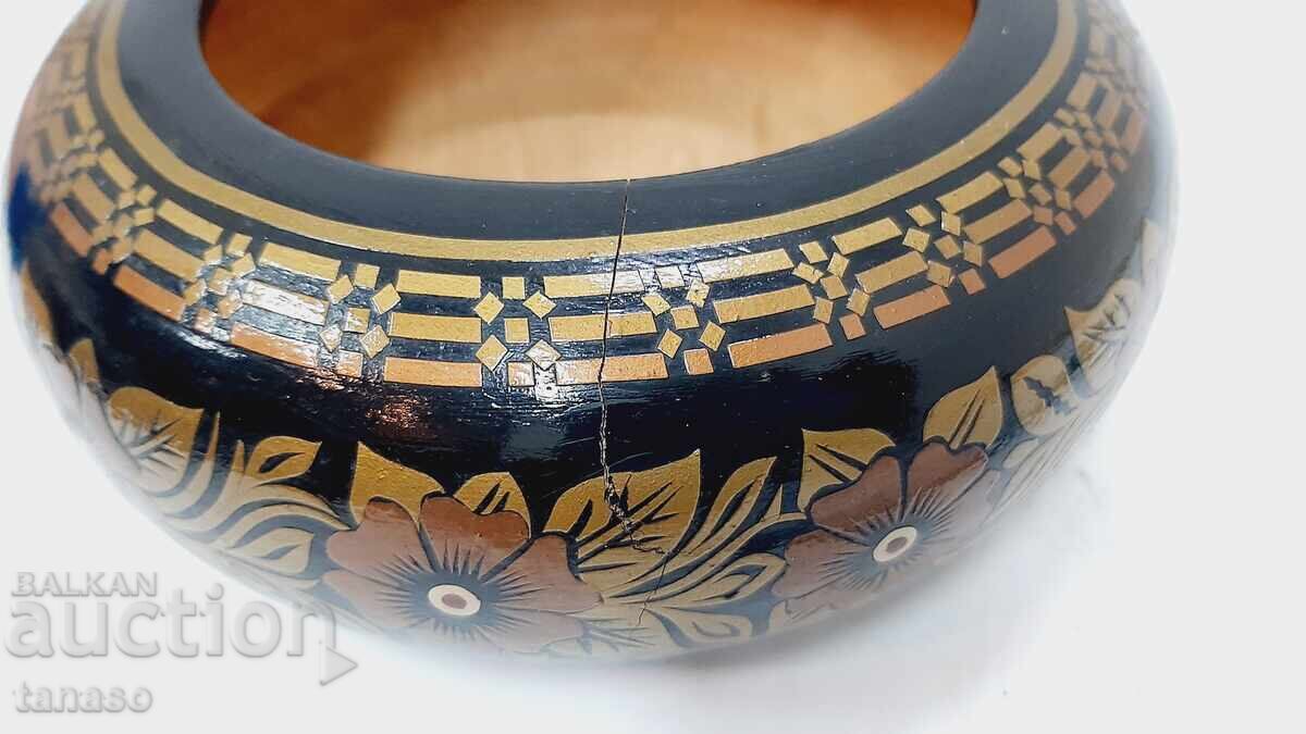 Vintage χειροποίητο σκαλιστό και ζωγραφισμένο ξύλινο μπολ κολομβιανό με τιμή € 14.00 | 27.38 BGN