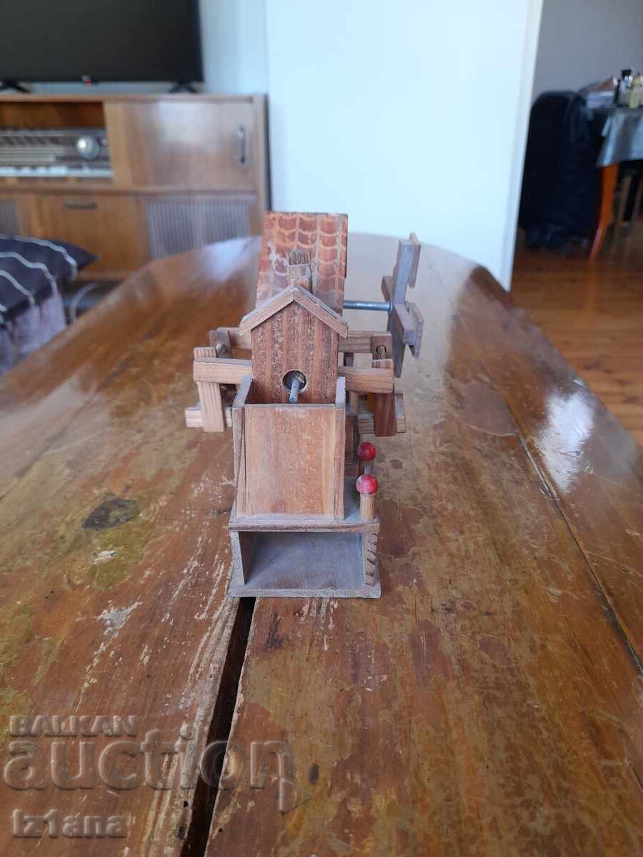 Стара Дървена декорация - 6
