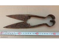 OLD SHEEP SHEARS