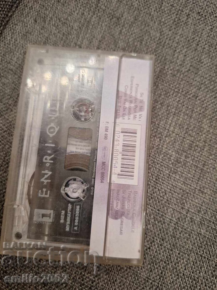Auction Audio Cassette - Enrique Iglesias Auction Audio Cassette - Enrique Iglesias