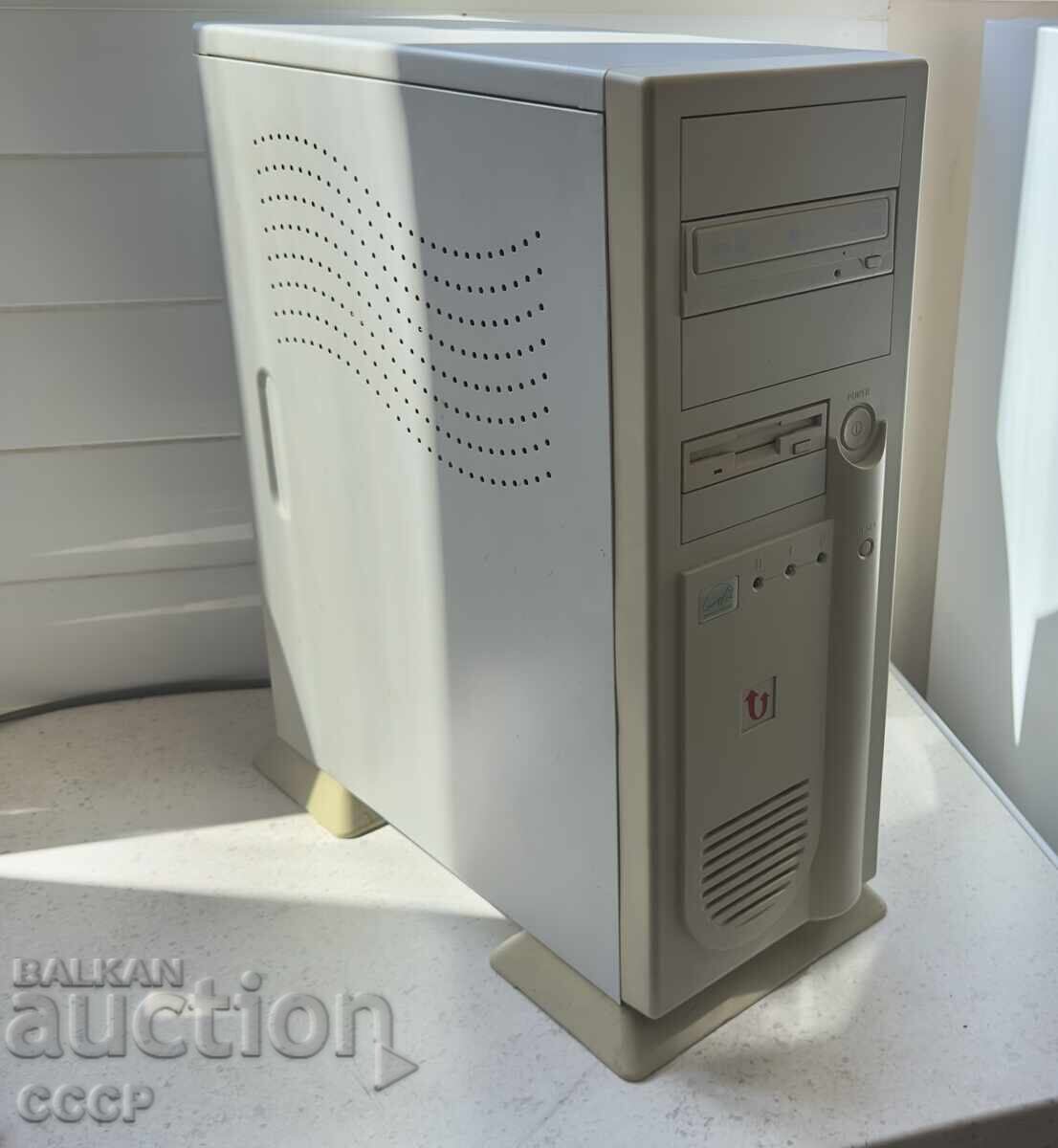 Ρετρό Υπολογιστής Windows XP με τιμή € 0.01 | 0.02 BGN