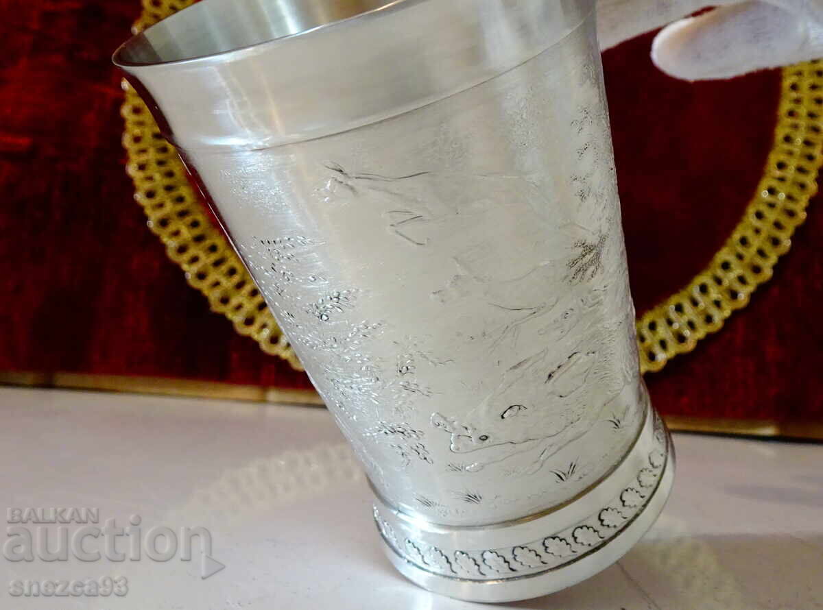 Pewter mug with picturesque hunting scenes - 6