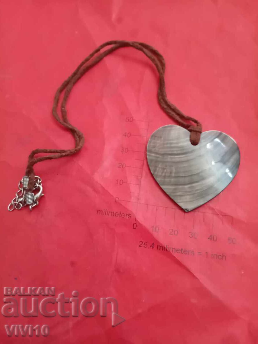 Antique necklace with mother-of-pearl