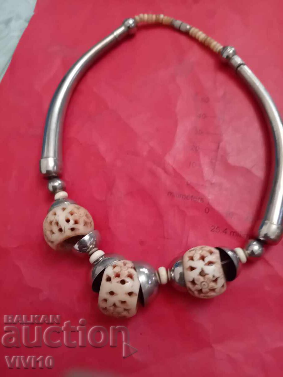 Antique necklace with metal and bone with price € 40.00 | 78.23 BGN