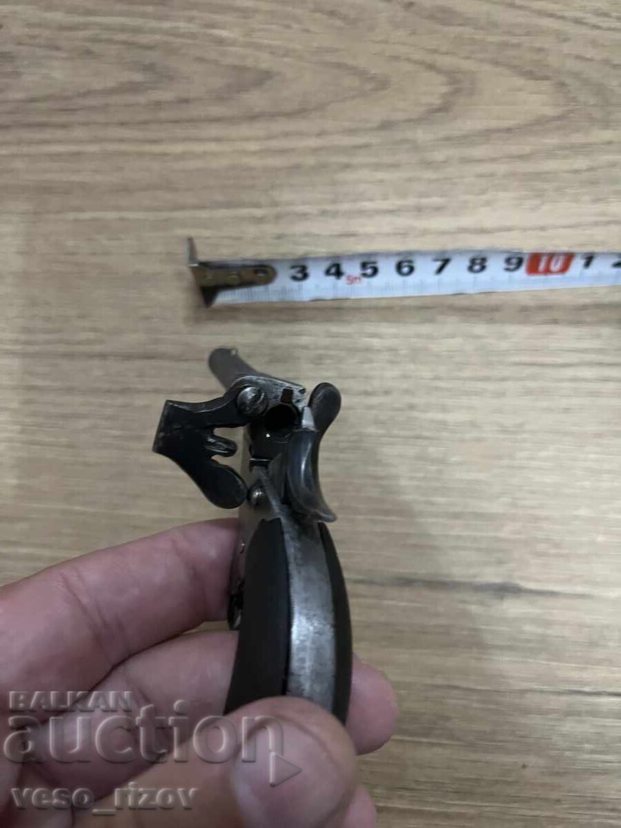 Delivery of Small parlor pistol Monte Cristo