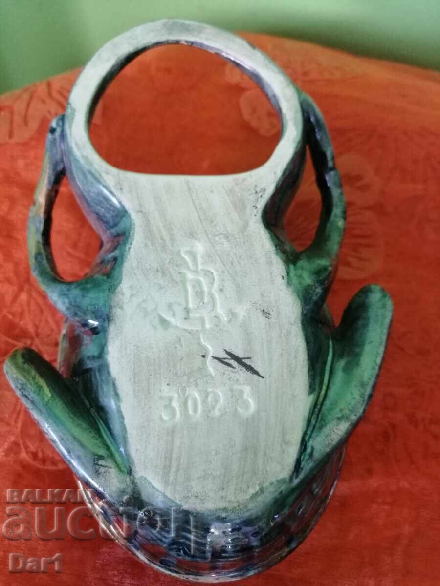 Beetle with price € 10.00 | 19.56 BGN