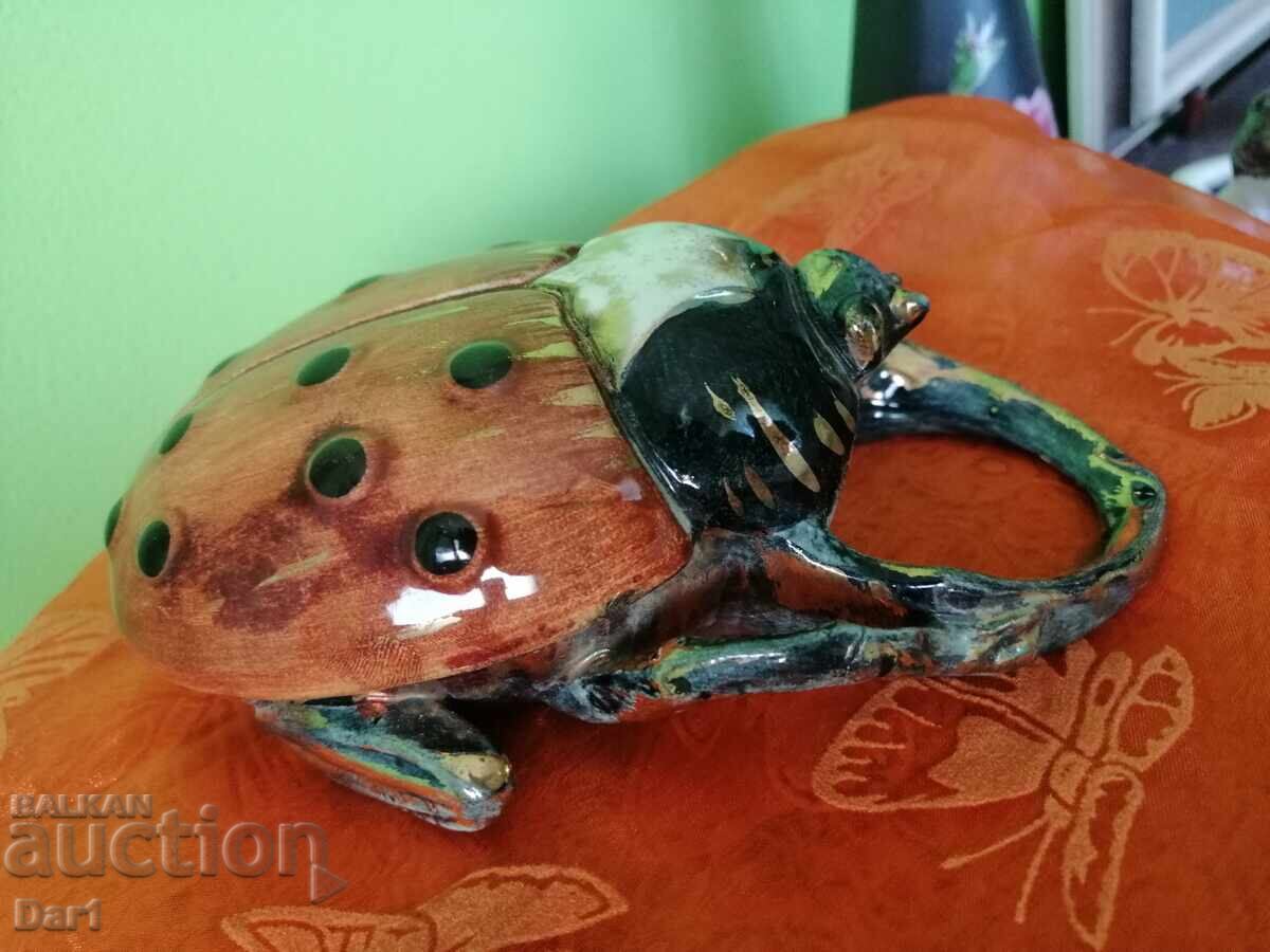 Auction  Beetle