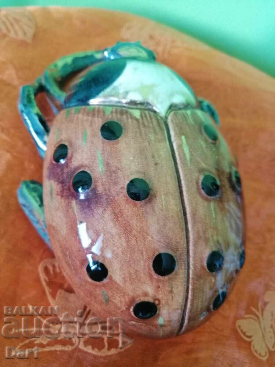 Beetle - 5