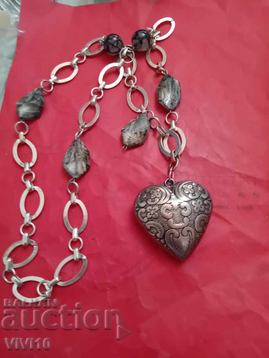 Antique metal necklace