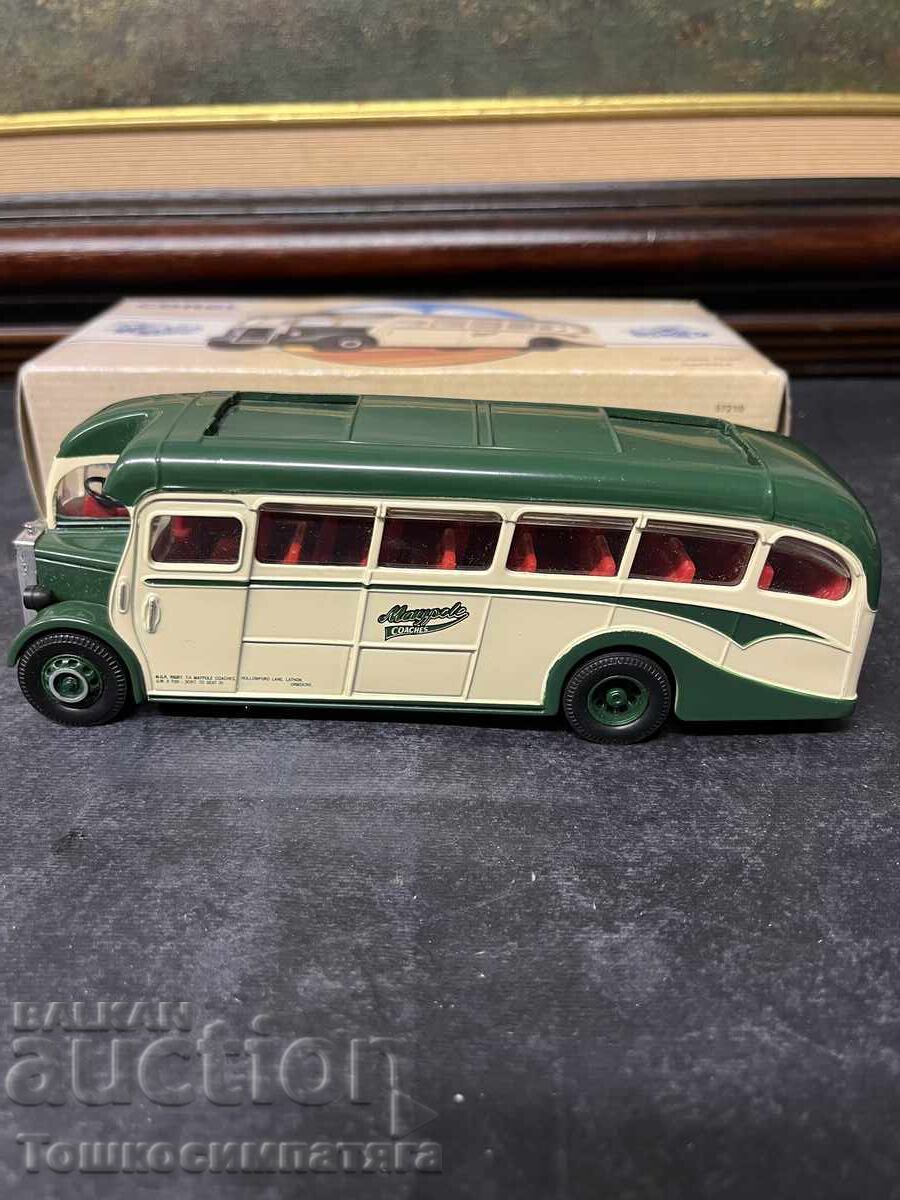 Licitație Model de colecție autobuz Corgi