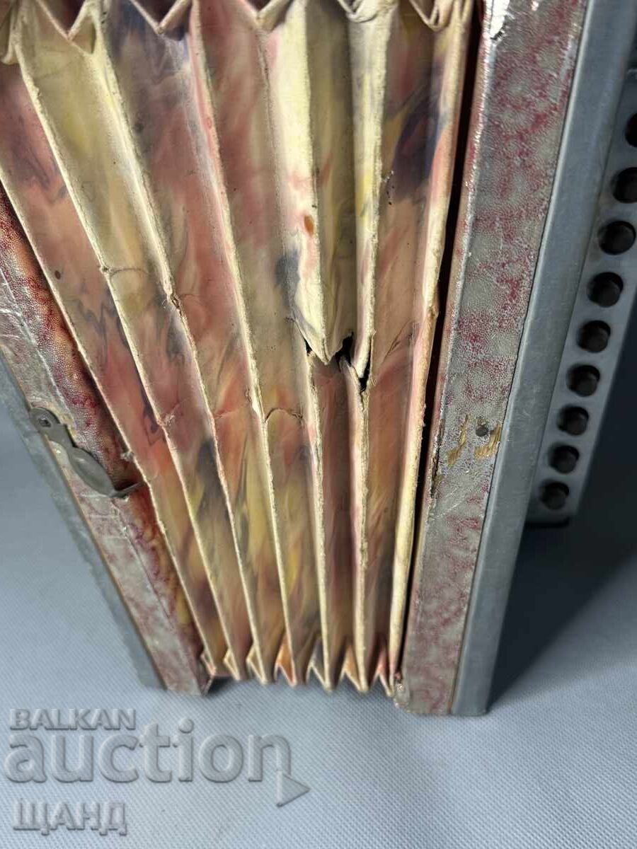 Стара играчка музикален инструмент Акордеон с цена 10.56 €
