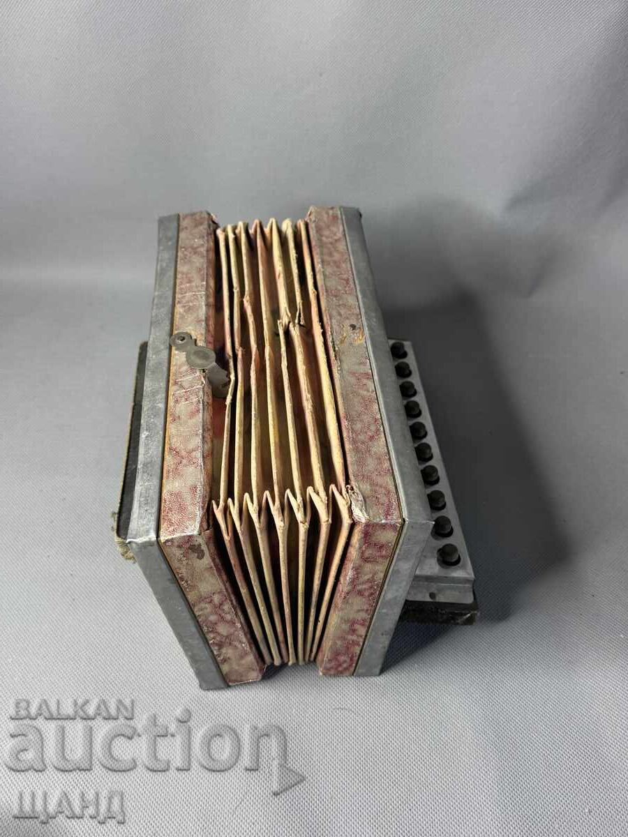 Стара играчка музикален инструмент Акордеон - 6