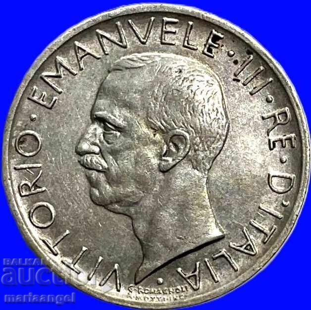 5 lira 1930 Italy Victor Emmanuel II Fascist Eagle silver - 6