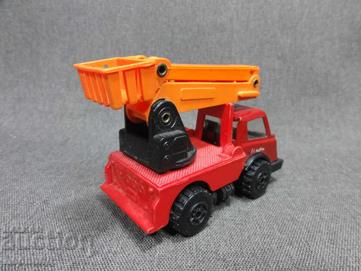 Livrarea VECHE JUCĂRIE RETRO METALICĂ CAMION SOC NRB MIR RAZGRAD MICRO