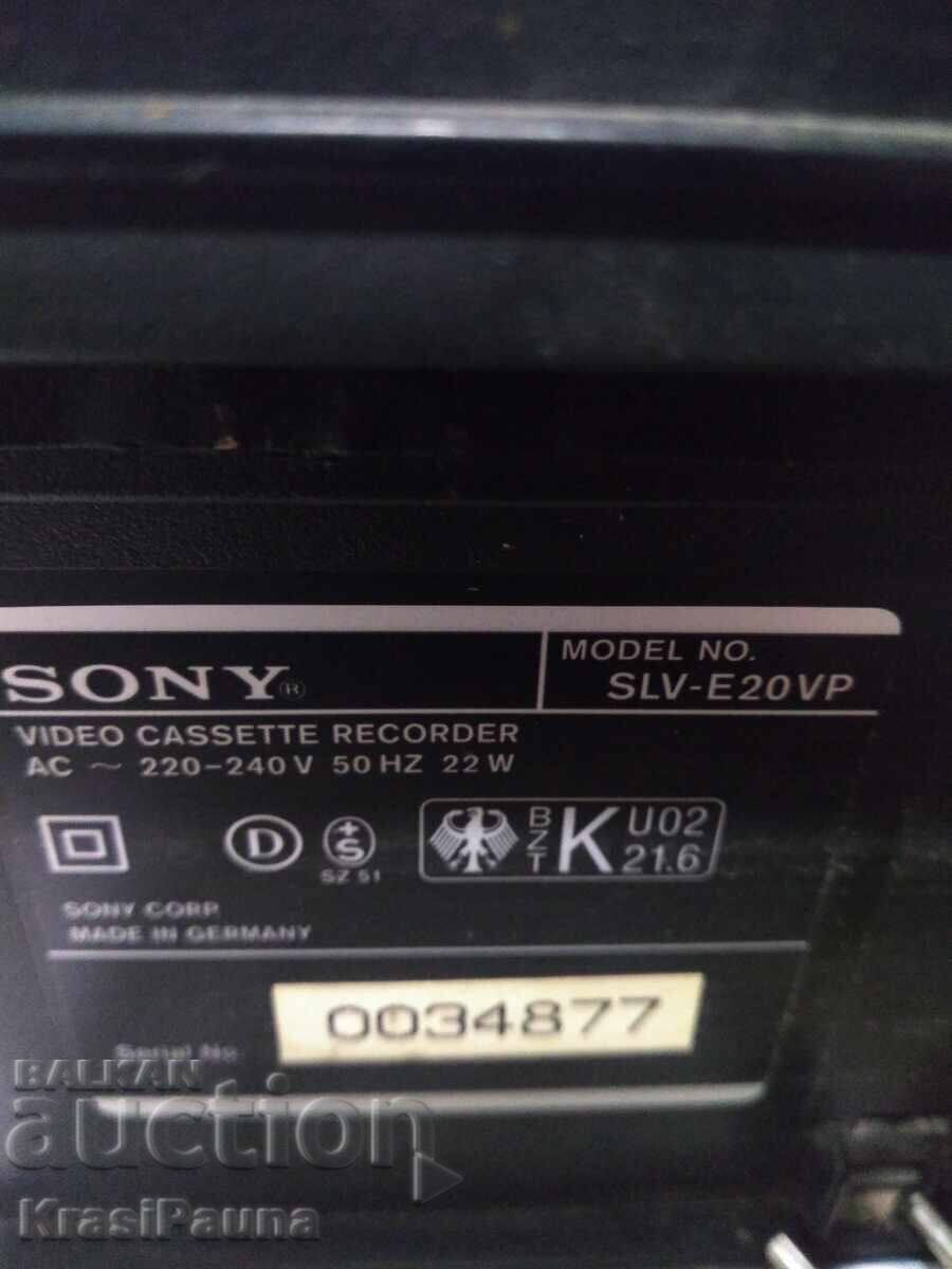 Three video cameras for repair or parts - 5
