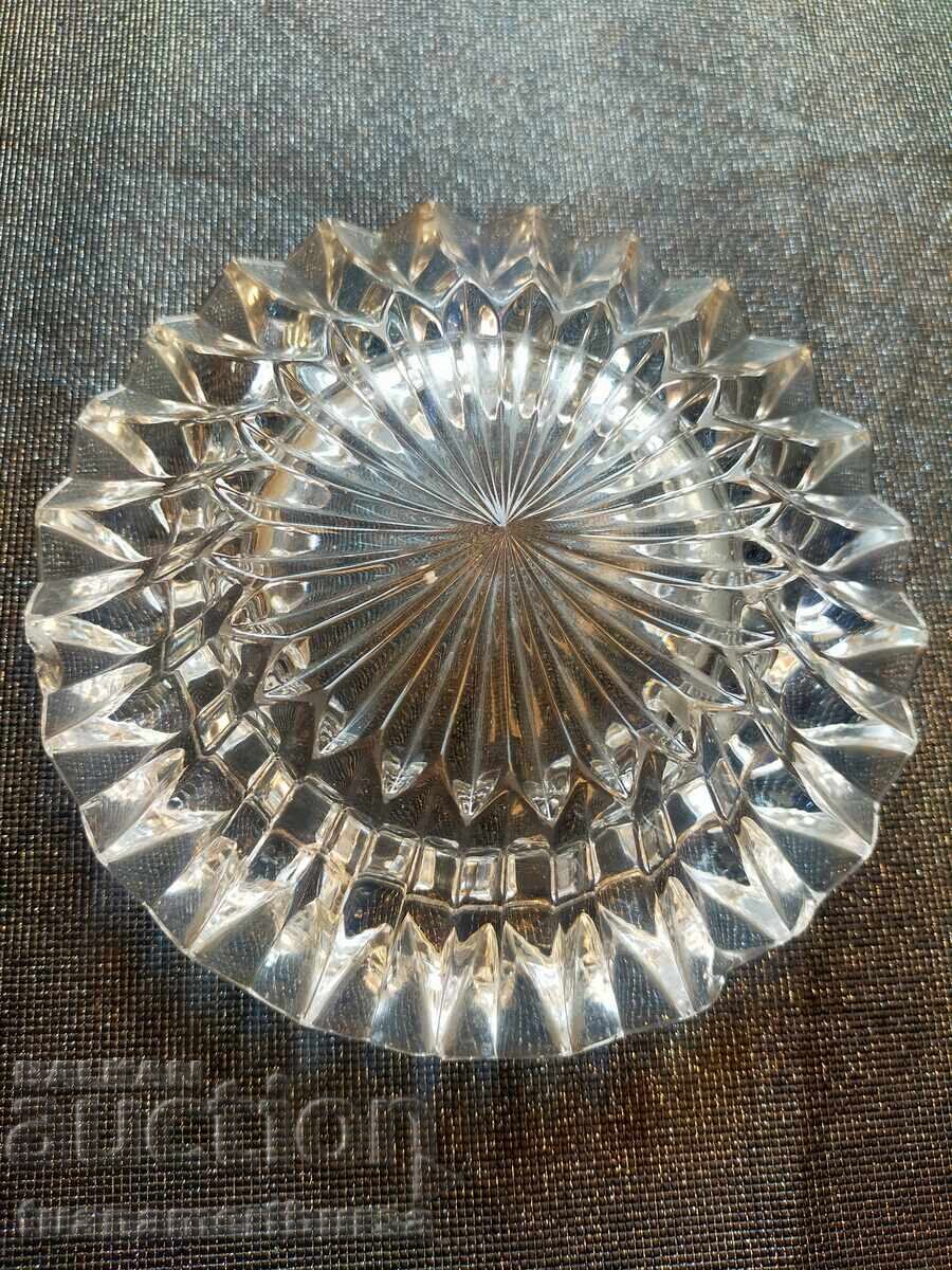 стъклен пепелник с цена 12.00 €