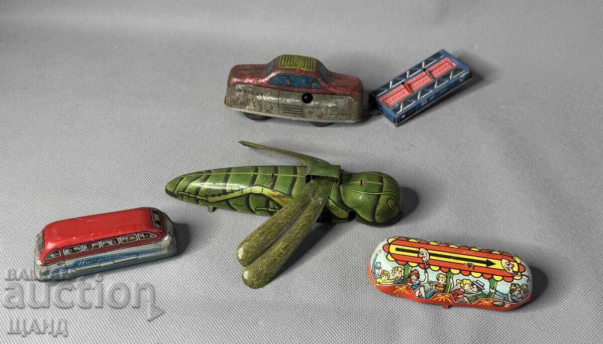 Лот Стари метални механични играчки колички фигурка скакалец с цена 7.65 €