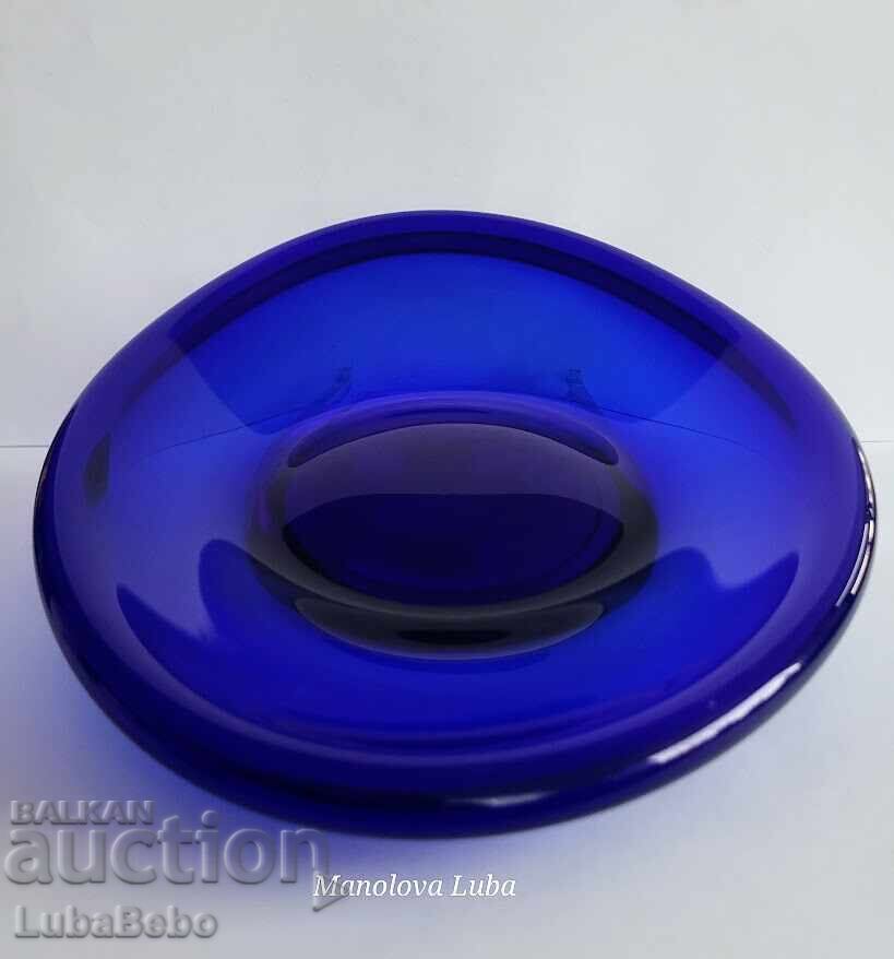 Elegant oval bowl (platter) made of solid cobalt blue glass - 5