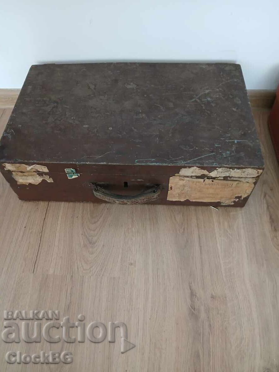 Valiză vintage