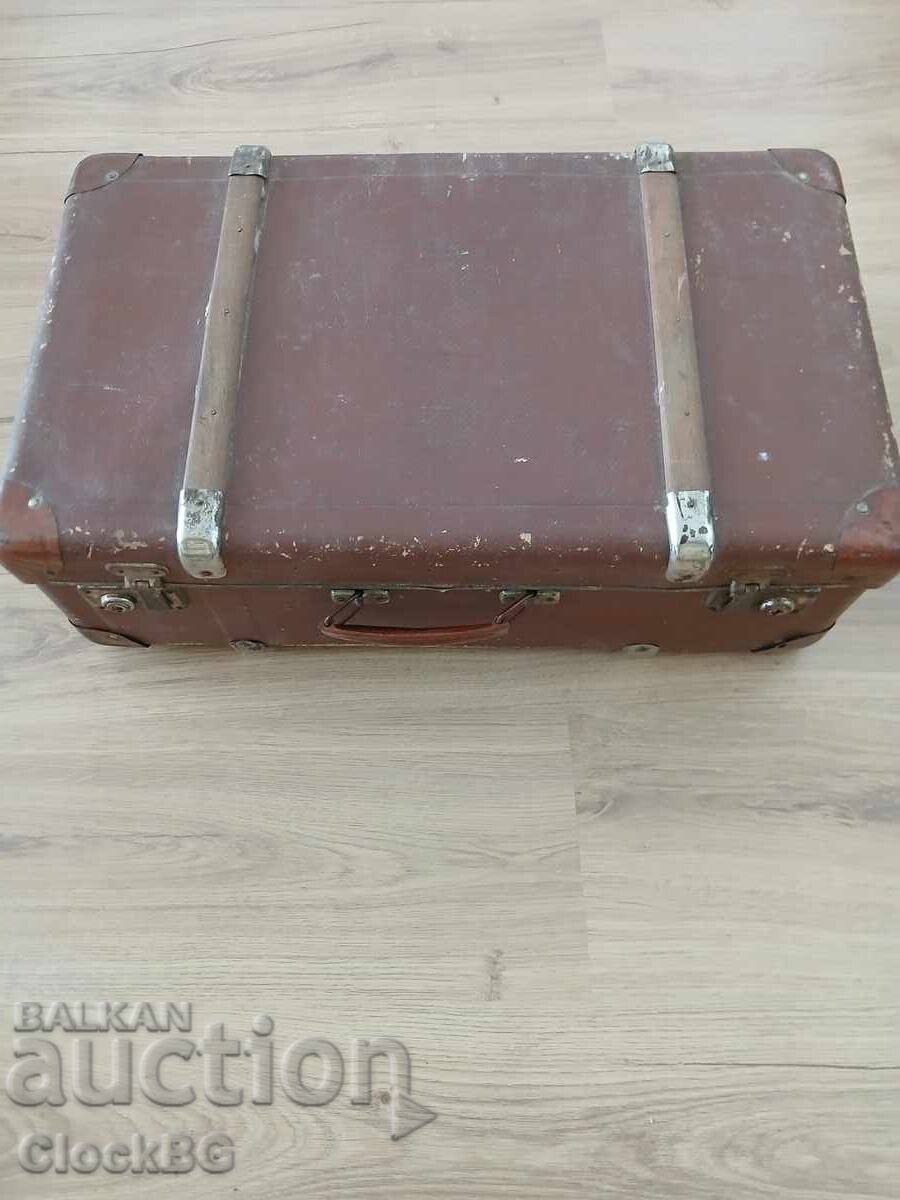 Valiză vintage