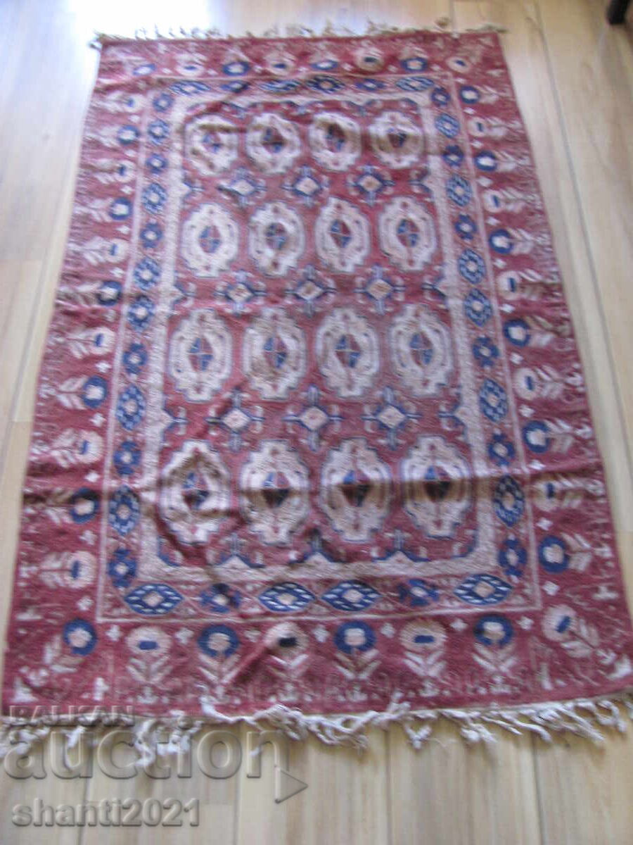 Indian hand-embroidered rug, Kashmir wall hanging, 150x90 cm Indian hand-embroidered rug, Kashmir wall hanging, 150x90 cm