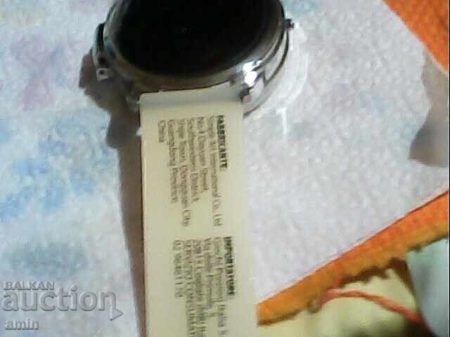 4 new watches, they work, no battery needed - 7