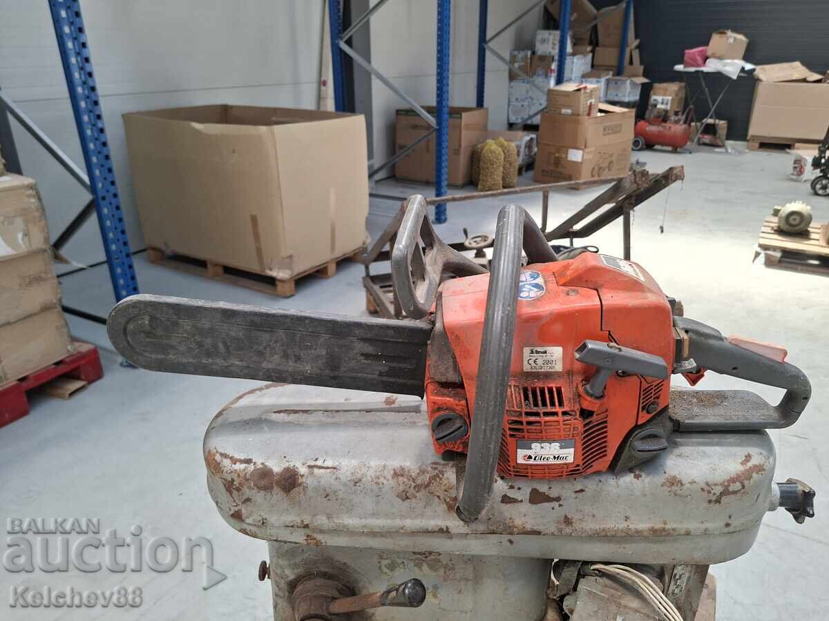 Petrol chainsaw