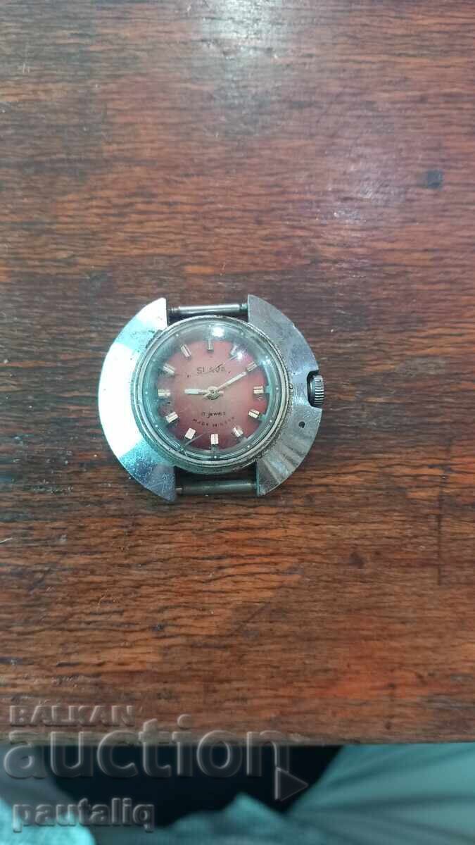 Ръчен дамски часовник Слава с цена 3.00 €