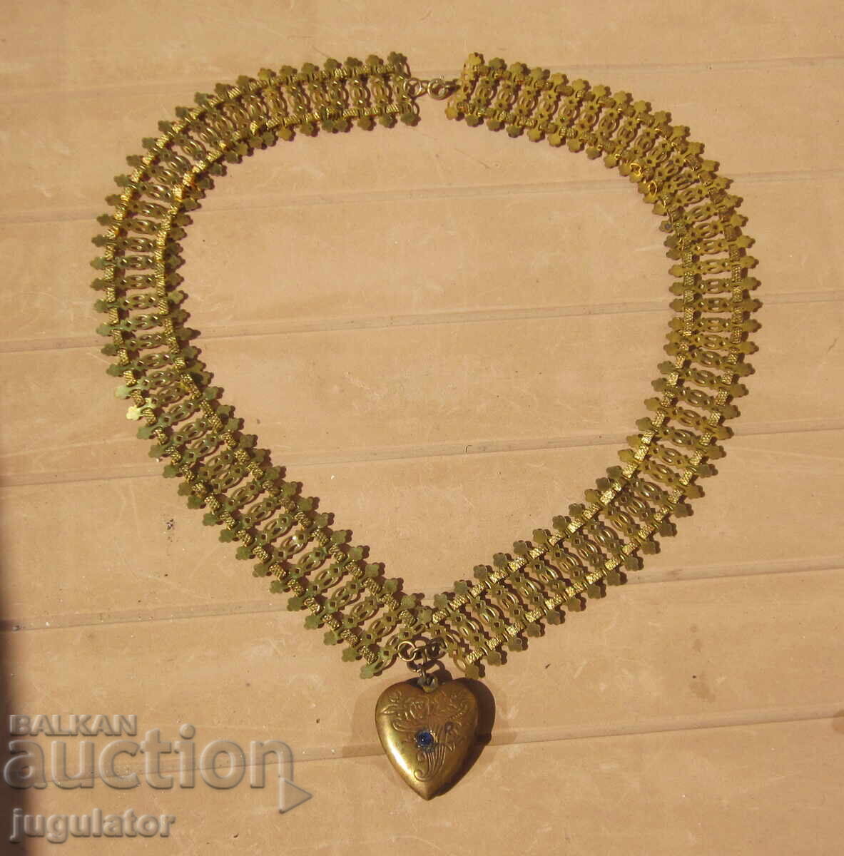 Bulgarian National Revival folk jewelry cordon chain heart