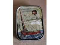 SOCIALIST TIN BOX FISH CANNED FISH CANNED FISH CANNING