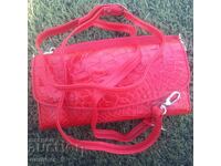 Ροζ τσάντα clutch από γνήσιο δέρμα κροκόδειλου με πιστοποιητικό