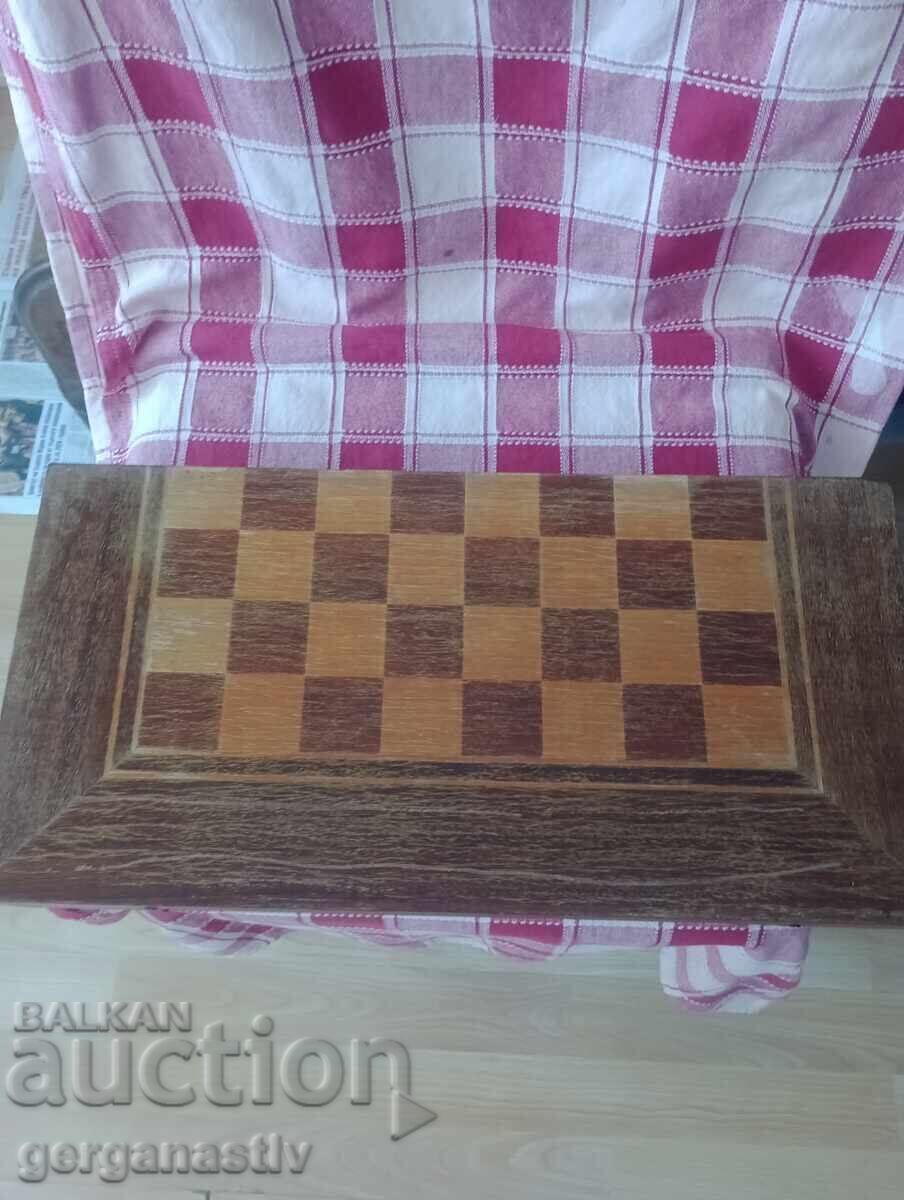 Старинна кутия за шах/табла